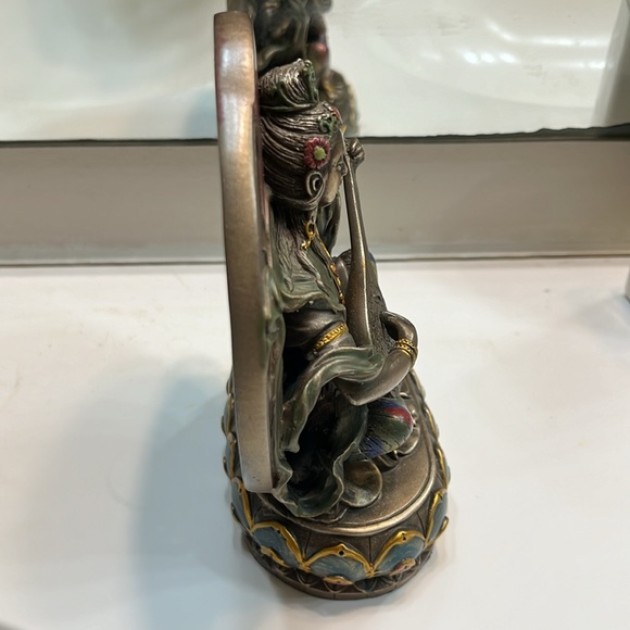 2011 Summit Hindu Goddess Statue Resin Figurine Sarawati- beautiful - Picture 2 of 10